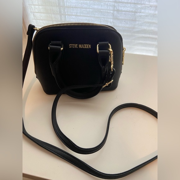 Steve Madden Bags Steve Madden Cross Body Bag Black Poshmark